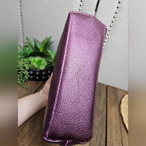 Portland Leather Goods Flappy Snappy Pouch Ultra Violet - Picture 3 of 12